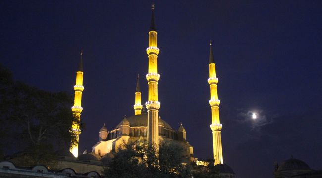 Selimiye Camisi'nde Mevlit Kandili