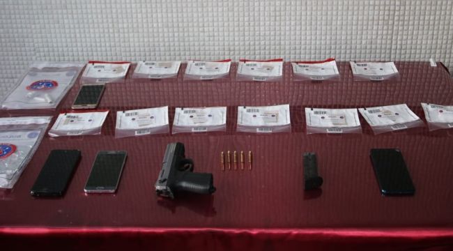 Şüpheli bir araçta uyuşturucu yakalandı