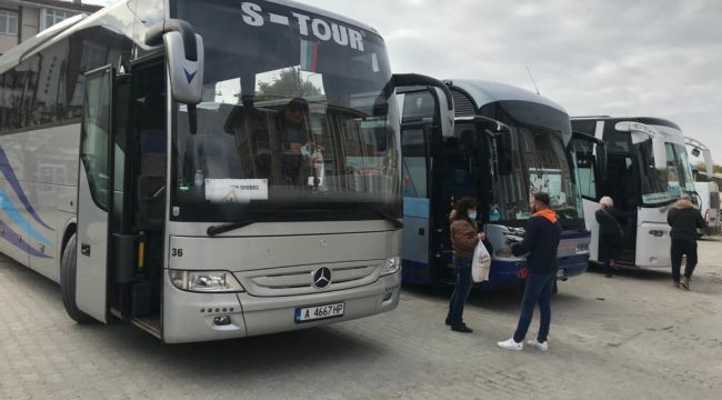 Erken gelen komşu, saat 10’u bekledi