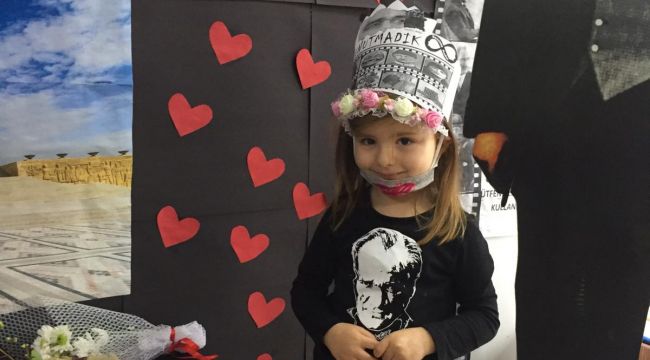 Minikler Atatürk’ü andı