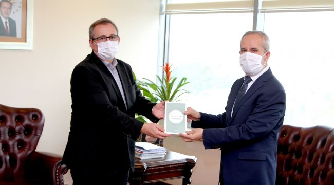 Müftü Bozkurt’tan Rektör Tabakoğlu’na iadeiziyaret
