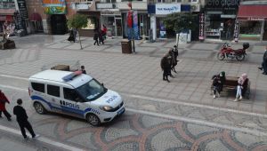Polisten bu sefer sigara denetimi