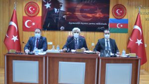 ‘Soru soracaklar diye katılmadıklarını düşünüyorum’