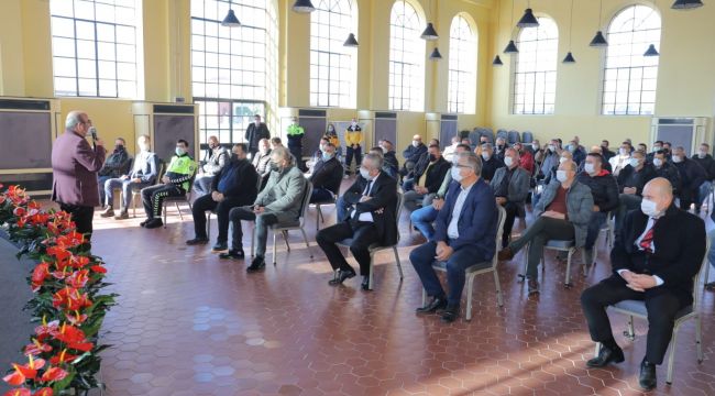 Taksici esnafı ile KOVİD-19 toplantısı