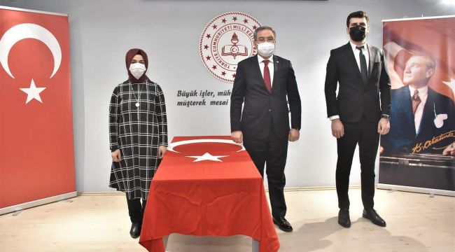 Yeni öğretmenlere yemin töreni