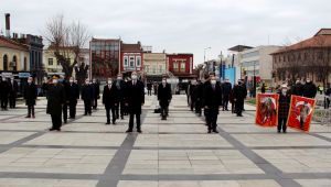 Atatürk’ün Edirne’ye gelişi törenle kutlandı