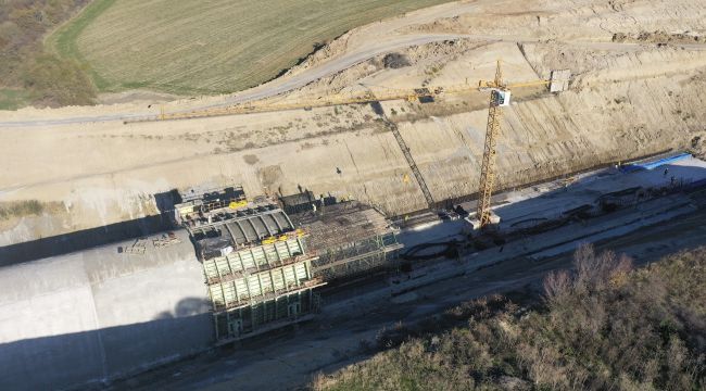 Çerkezköy-Kapıkule demir yolunun yüzde 25'i tamam