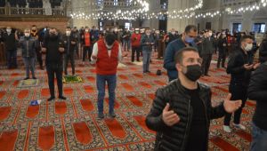 Cuma namazı sonrası yağmur duası