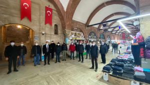 İYİ Parti, esnafın sabah duasına katıldı  