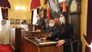 ‘Kadına şiddeti, cinayeti, tecavüzü lanetliyoruz’