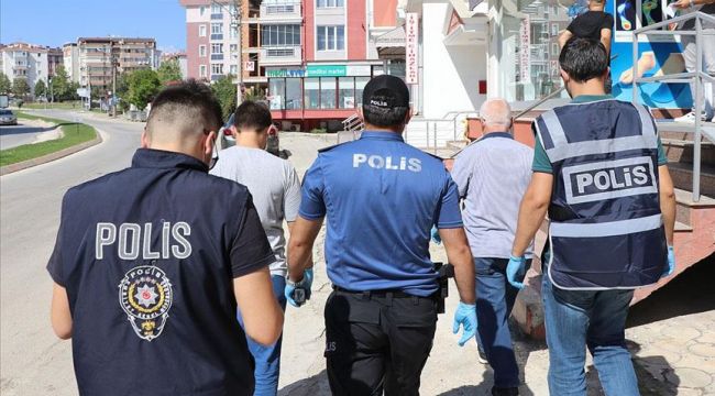 Karantinayı delerek karakola gidince yurda gönderildi
