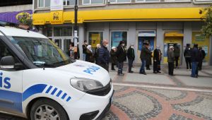 Sosyal mesafeye uymayanlara uyarı