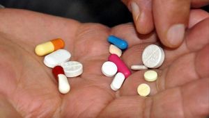 18 bin 450 kutu kaçak ilaç ele geçirildi