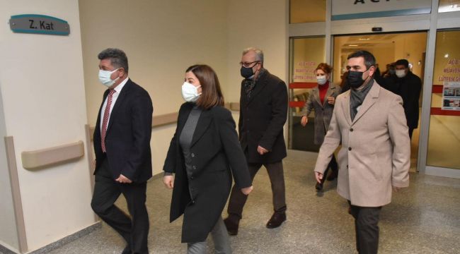 Aksal ve Helvacıoğlu, Keşan Devlet Hastanesini ziyaret etti
