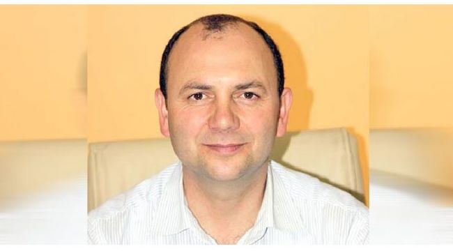‘Dekan Kılıç görevlerinden istifa etmelidir’
