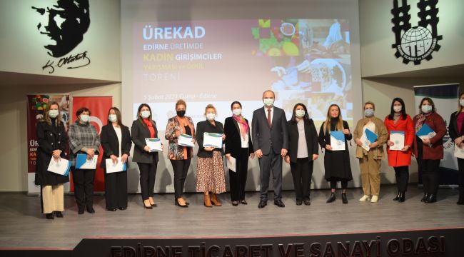 Dereceye giren kadınlar ödüllendirildi