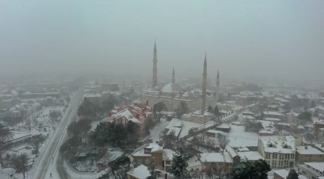 Edirne beyaza büründü