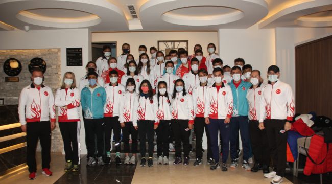 Milli takım kafilesi Edirne’de karşılandı