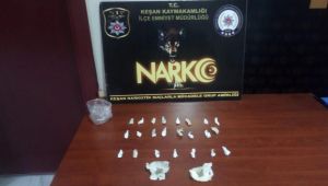 Uyuşturucu operasyonunda 5 kişi yakalandı