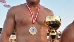 Balaban’ın Survivor’a katılmasına tepki