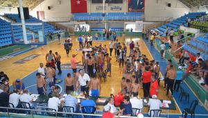 Başpehlivanlar Kırkpınar için gün sayıyor