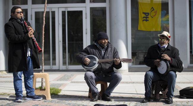 Edirneli müzisyenler ‘Kovidsiz günleri’ bekliyor