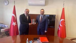 İYİ Parti’den Tekin’e hayırlı olsun ziyareti