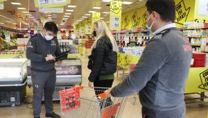 Marketlerde alışveriş sepeti sayısına göre müşteri alınıyor