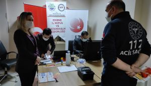 Nüfus müdürlüğünden sağlık personellerine hizmet