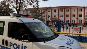 Polisten çocuklara teneffüste tedbir uyarısı