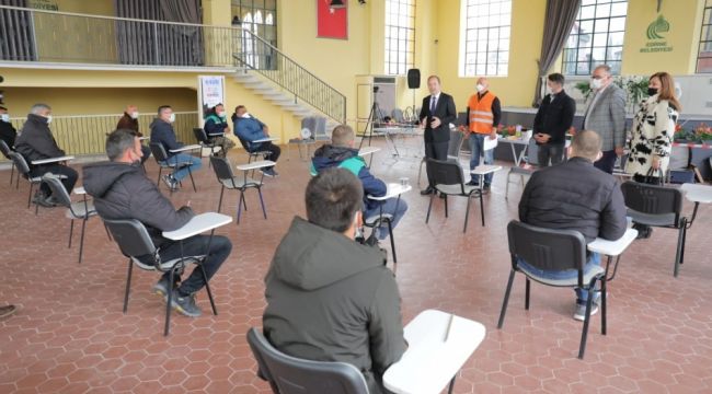 İşçilere mesleki yeterlilik belgesi