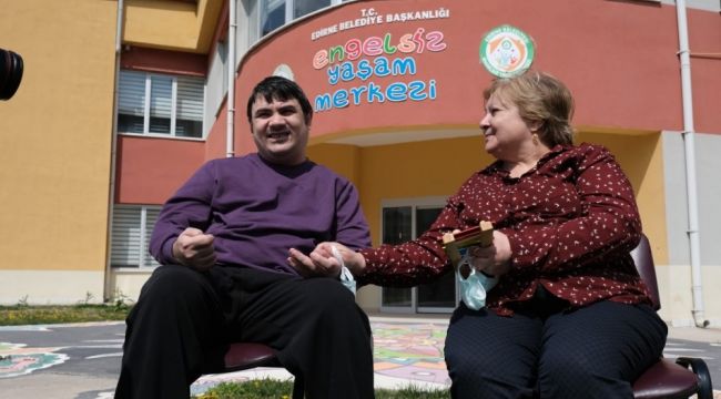 Otizmin farkındayız, her zaman birlikteyiz