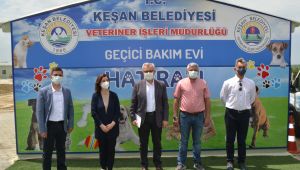 Aksal sokak hayvanları barınağını ziyaret etti