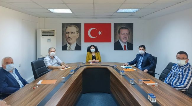 İba, İlçe başkanlarıyla bir araya geldi