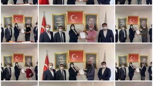 İba, mahalle başkanlarına mazbatalarını teslim etti