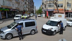 Kovid-19 denetimleri sürüyor