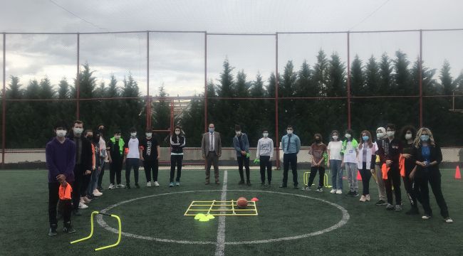 Safir’in Gençleri 19 Mayıs’ta sahaya çıktı