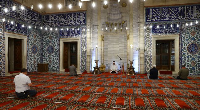 Selimiye Cami ramazan ayını sessiz geçiriyor