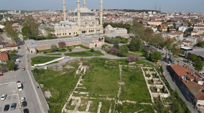 Selimiye Meydanı yenileniyor
