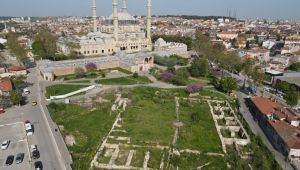 Selimiye Meydanı yenileniyor