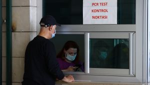 Sınır kapılarında ‘PCR testi ibrazı zorunluluğu’ uygulaması sürüyor