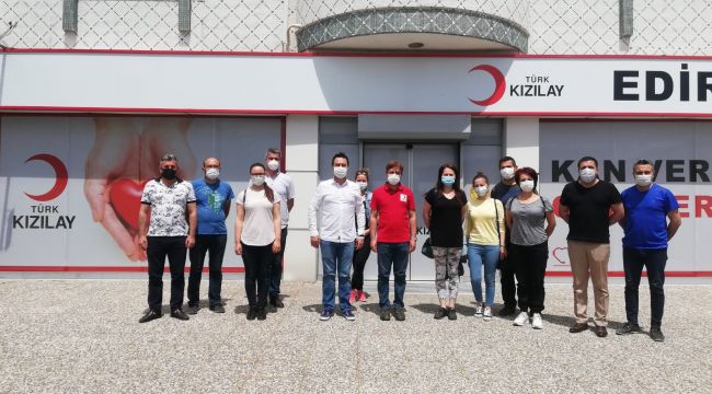 Trakya üniversitesinden gönüllü kan bağışı