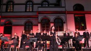 18 aylık ara ‘Balkan ezgileri’ konseriyle son buldu