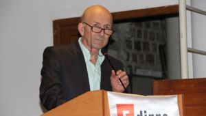 'Aşı olunmalı, okullar açılmalı'