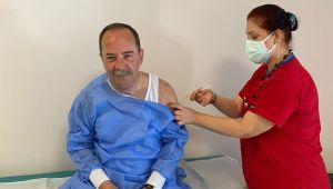 Başkan Gürkan 3. doz aşısını oldu