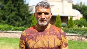 Başpehlivan Şimşek,
