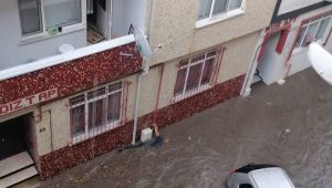 Elektrik akımına kapılan genç yaşam mücadelesi veriyor