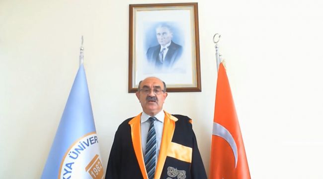 Mezuniyet coşkusu çevrimiçi yaşandı