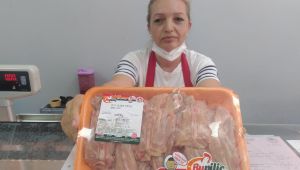 Tavuk kanadı el yakıyor