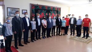 Trakya Birlik başarılı sporcularını ödüllendirdi